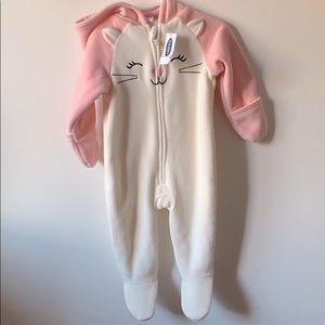 NWT Old Navy Baby girl snowsuit coat 6-12 months